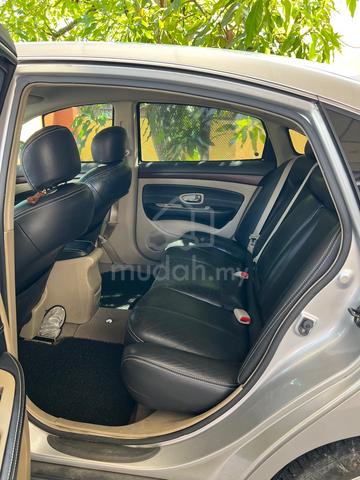 2010 Nissan SYLPHY 2.0 LUXURY IMPUL (A) - 5