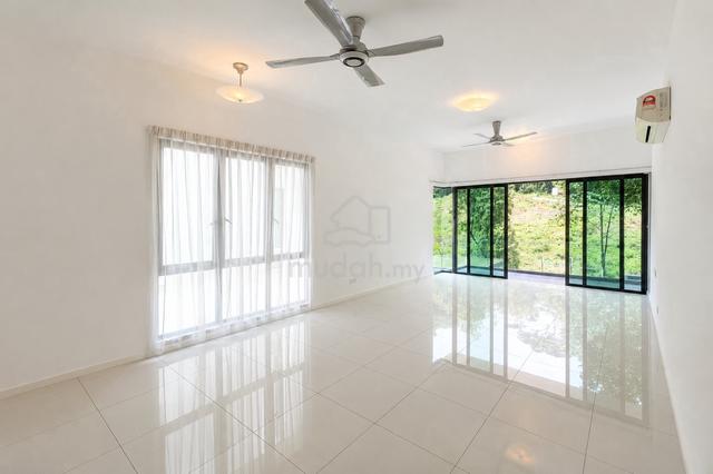 Townhouse Upper Floor End Lot, Partly Furnished. Sunway SPK 3 Harmoni 1