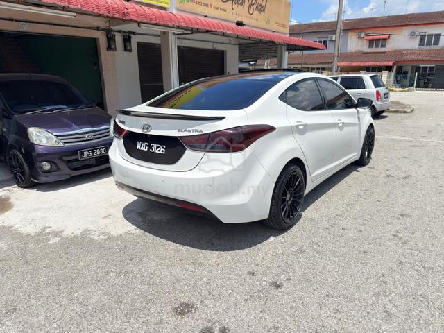 2012 Hyundai ELANTRA 1.8 PREMIUM (A) - 3