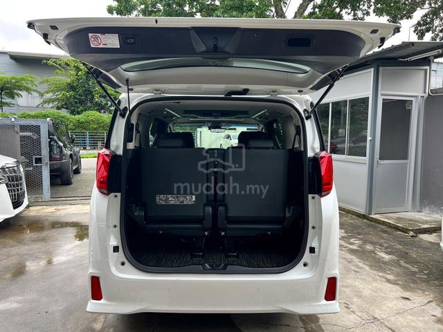 Toyota ALPHARD 2.5 SC Full Spec Alpine Package - 5