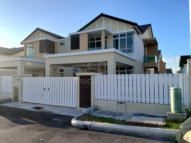 Semi-D House For Sale In Tmn Bukit Senawang Perdana (New Area) 1
