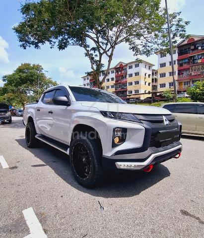 2020 Mitsubishi TRITON 2.4 VGT (A) - 1