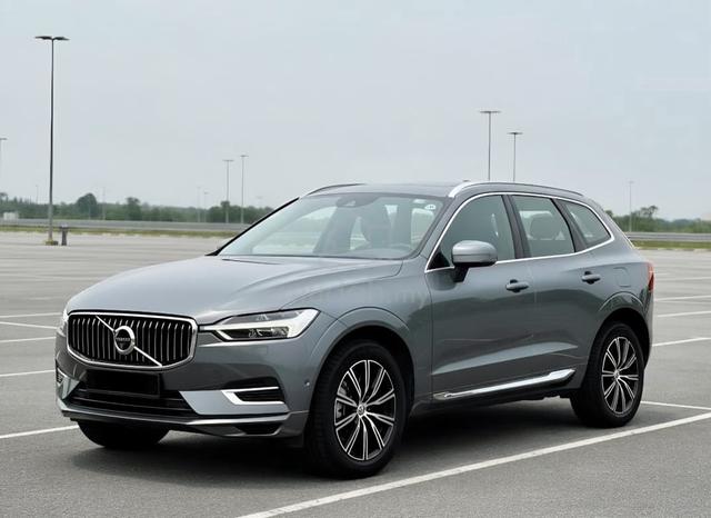 [2019] Volvo XC60 2.0 T8 Inscription PanoramicRoof - 1