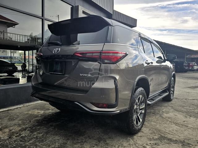 2022 Toyota FORTUNER VRZ 2.8L (A) - 3