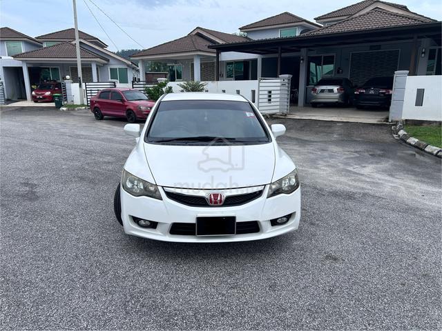 2010 Honda CIVIC 1.8 i-VTEC (A) - 3