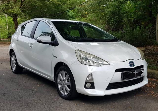 2013 Toyota PRIUS C 1.5 (A) HYBRID CHANGED F/S TYT - 3