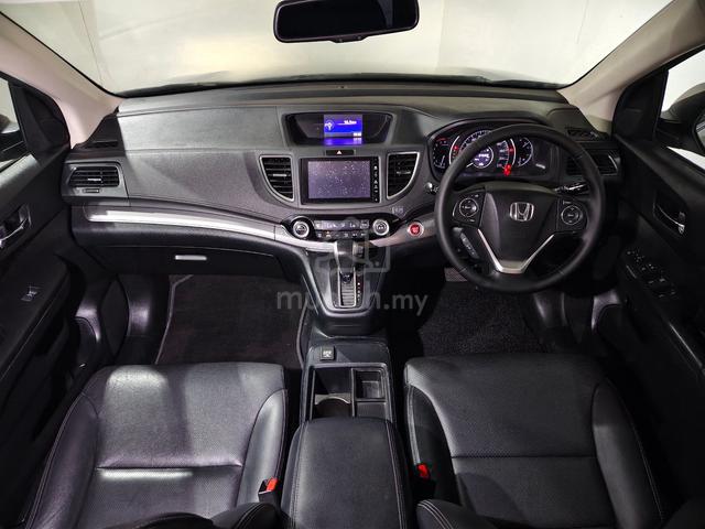2015 Honda CR-V 2.0 4WD FULL SPEC 2-Years Warranty - 3