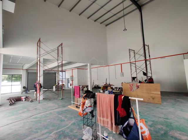 BANGI SELAMAN, Adjoining Semi D Factory Kajang Balakong Serdang Sek 10 1