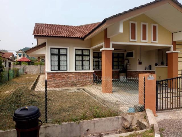 SEMI D Seberang Paka Fasa 2 PAKA Luas, Besar, Lokasi Baik 1
