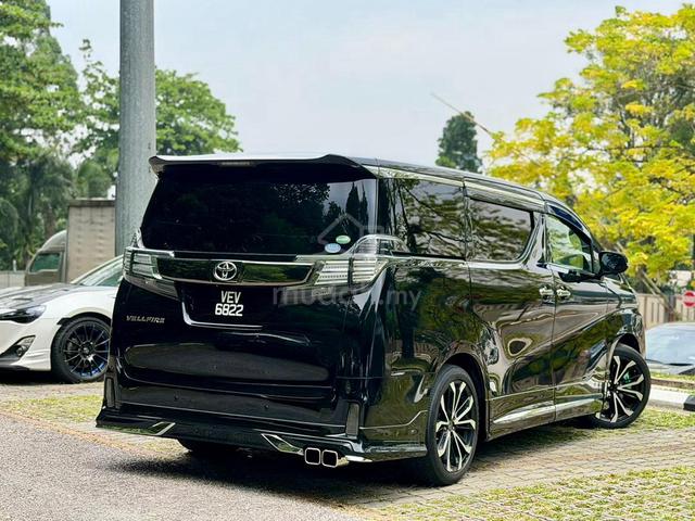 ON THE ROAD 2017 Toyota VELLFIRE 2.5 (A) - 5