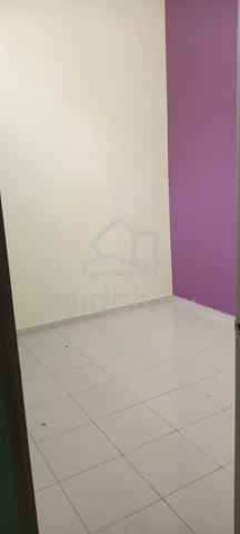 House For Rent in Bandar Sri Sendayan, Seremban 2 1