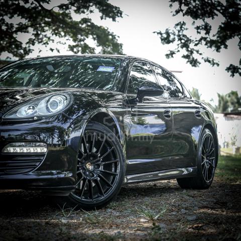 2012 Porsche PANAMERA 4.8 S 970 (A) - 1