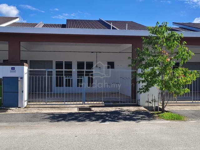 Rumah di Taman Kenari, Seberang Temerloh 1