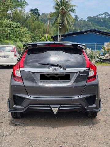 2015 Honda JAZZ 1.5 V (A) - 3