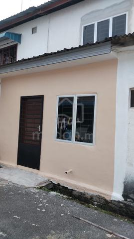 Simpang Renggam Taman Sri Puteri Double Storey Low Cost Full Loan 1