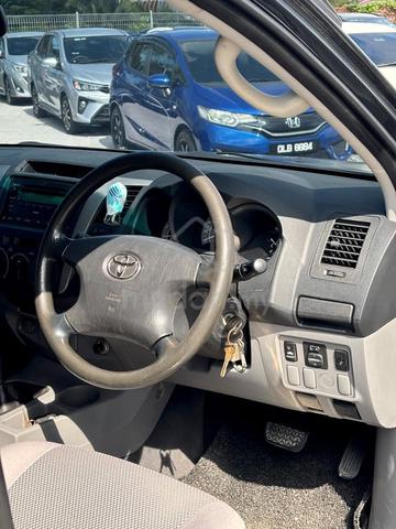 2009 Toyota HILUX 2.5 G KUN25R-PRMSHE (A) - 5