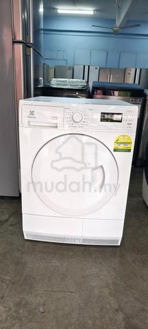 Dryer ELECTROLUX 7KG CONDENSOR - photo 2 of 4