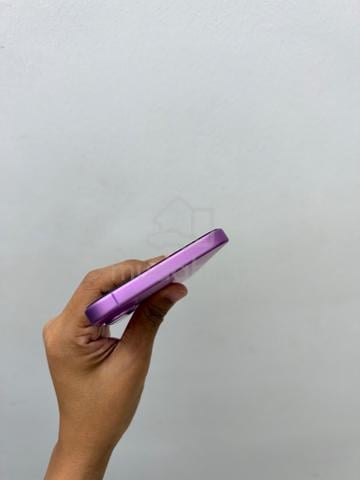 Apple iPhone 16 Plus 256 GB - photo 3 of 6