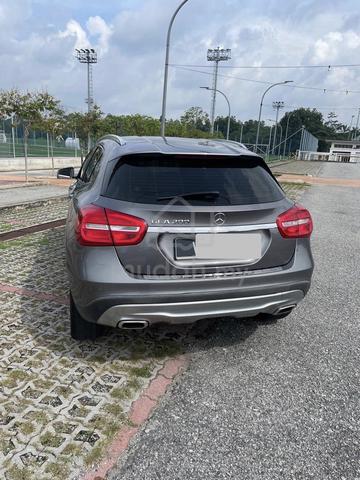 2016 Mercedes Benz GLA200 (CBU) 1.6 (A) - 4