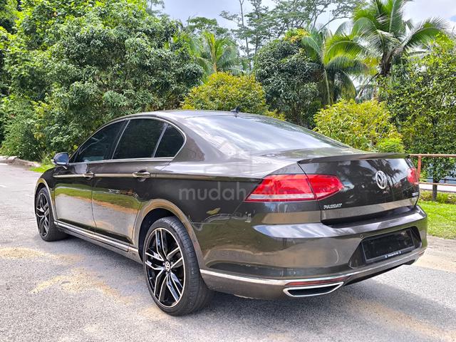2018 Volkswagen PASSAT 2.0 TSI HIGHLINE (A) Tiptop - 4