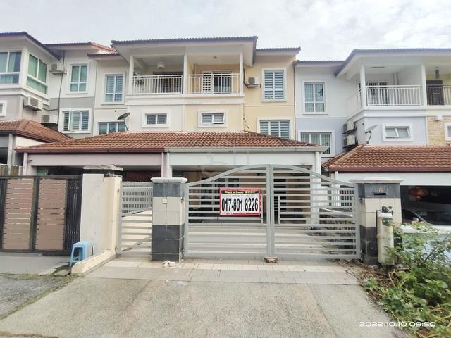 Fully Extend 2-1/2 Storey 5R4B Taman Bukit Serdang MRT Seri Kembangan 1