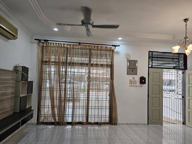 Partial Furnished 2-Storey Terrace Taman Serumpun Berapit BM for RENT 1