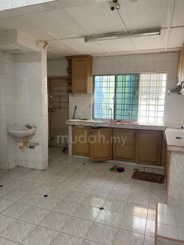 Bandar Damai Perdana Two Storey Landed Hot Sales Prime Location 5