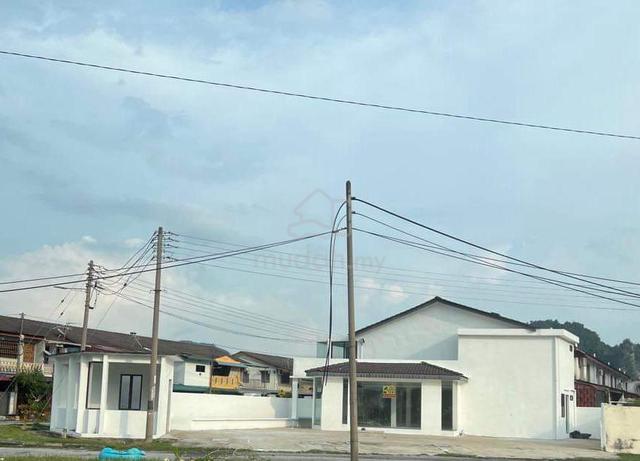 SEMI-D Business office house in Bercham Ipoh 1