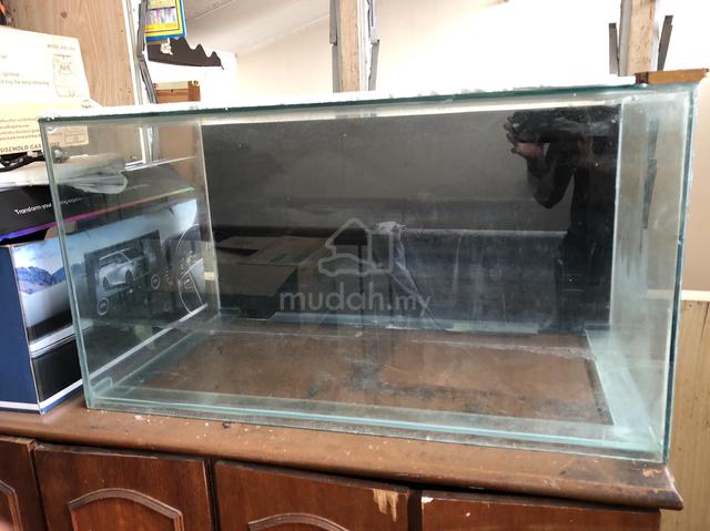 aquarium for sale - photo 2 of 3