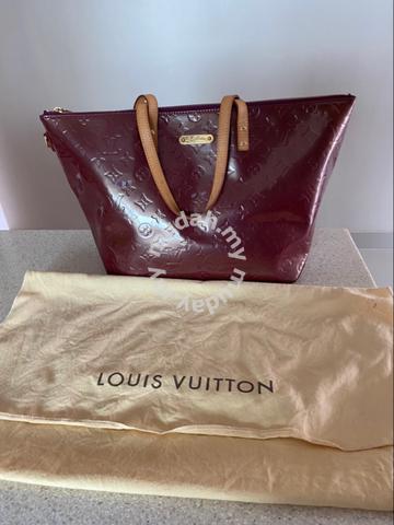 Louis Vuitton Amarante Monogram Vernis Bellevue GM Bag - Yoogi's