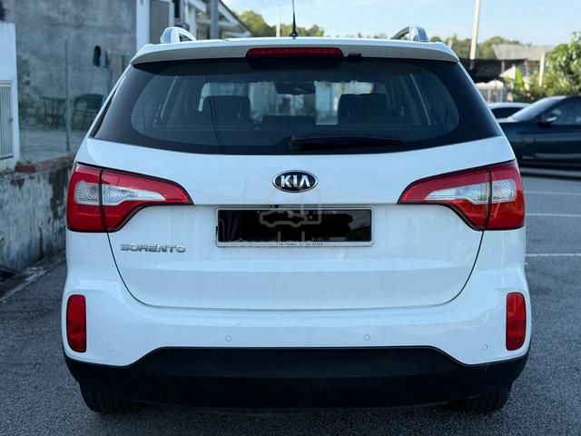 2014 Kia SORENTO 2.3 (A) PETROL SUNROOF 7 SEATER - 4