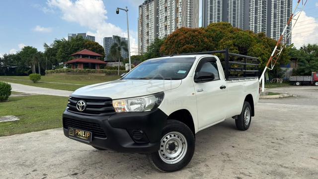 2019 TOYOTA HILUX SC 2.4 MT 4X4 Still Can Full Loa - 2