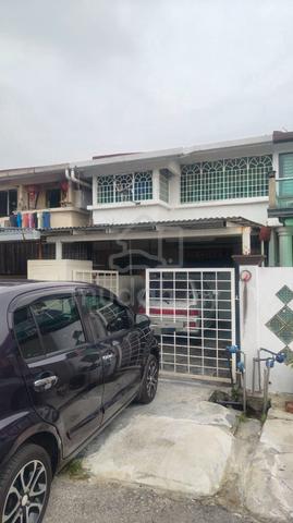 TOWNHOUSE 3 BILIK 2 Bilik air @ TAMAN DATO’ DAGANG 1