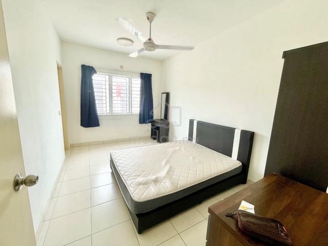 MEDIUM AND MASTER BED FOR MALE – Pangsapuri De Bayu, Setia Alam All In 1