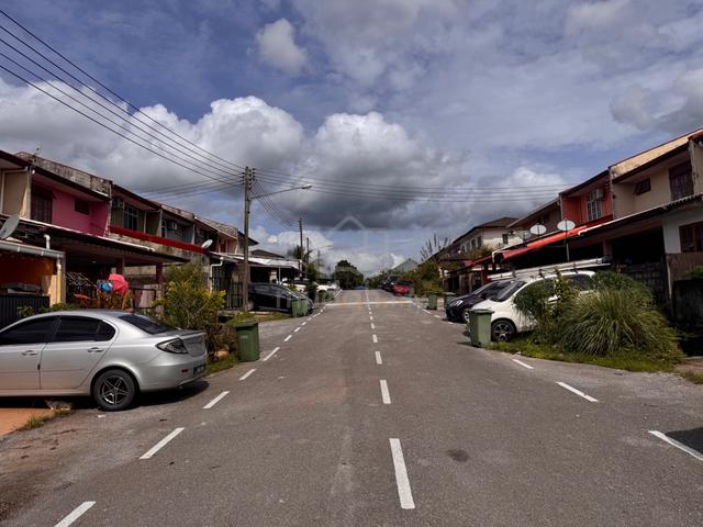 [Fullon] 2-tingkat teres Taman Samarindah 1