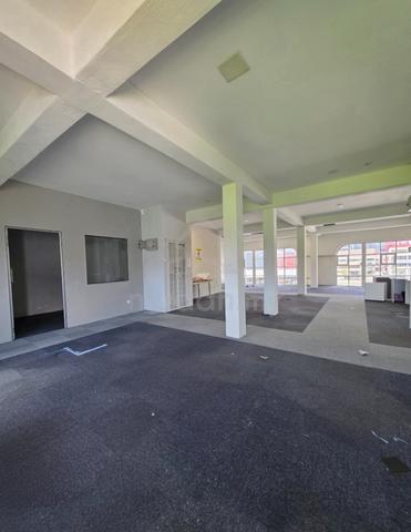 Melaka Raya Renovated 2 Adjoining Units Office For Rent 1