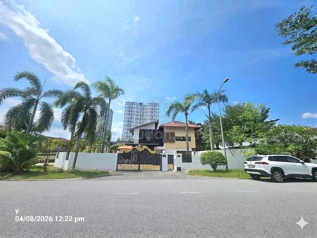 Corner Lot Bungalow 2 Storey Banyan Close Bukit Mahkota Bangi, Kajang 1