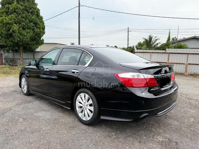 |2015| Honda ACCORD 2.0 VTi-L (A) Boleh Loan - 4