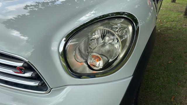 2011 MINI COOPER COUNTRY MAN 1.6 Masih Boleh Loan! - 4