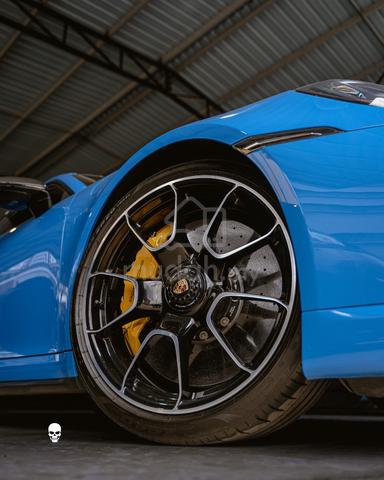 2022 Porsche 911 (992) Turbo S 3.7L - 5