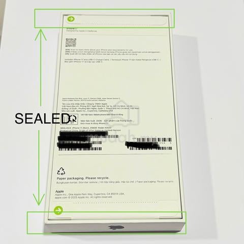 SEALED iPhone 17 256GB New - photo 2 of 2