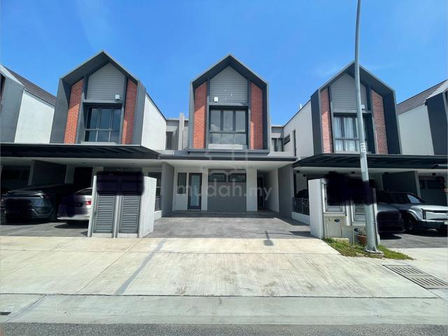 2sty, Ilham 1, Elmina, Rare Dual Frontage Unit 1