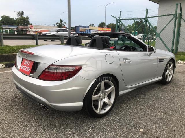 Mercedes Benz SLK200 AMG BlueEFCY (CBU) 1.8 (A) - 4