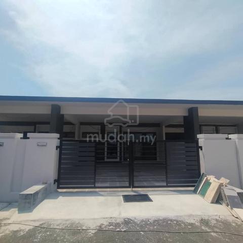 Rumah Mampu Milik di Pantai Remis Teres Setingkat! FREE Lawyer Fees! 1