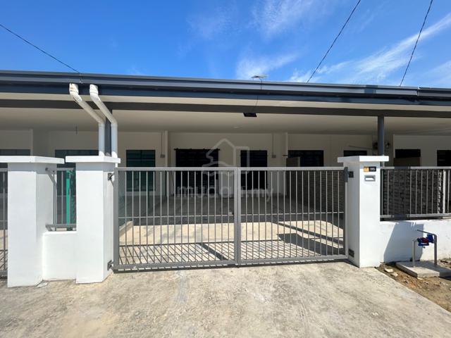 Landed house for rent (Kinarut Area) 1