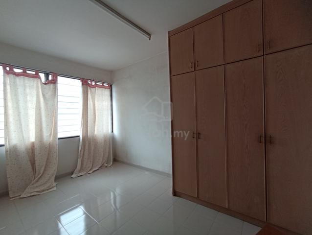 Desa Permata Pearl Block 9 1