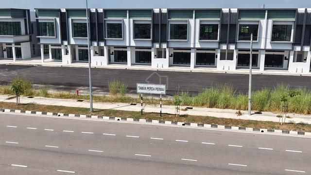 TAMAN PERDA PERMAI KUBANG MENERONG 2STY SHOPLOT MAINROAD Nr SCIENTEX 1