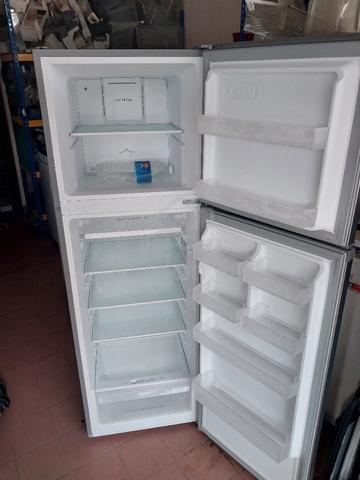 Peti sejuk/ ais/ fridge/ chest freezer - photo 2 of 2