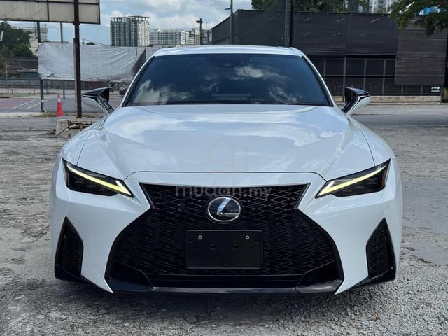 2022 Lexus IS300 2.0 F-SPORT (A) Mark Levinson, SR - 3