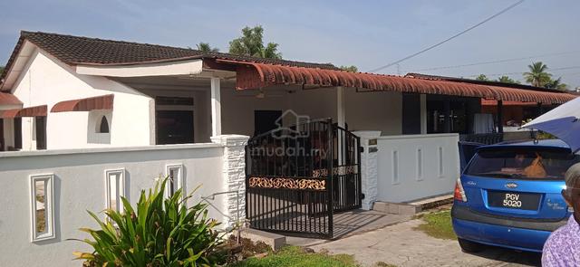 Semi-Detached House at Bidor, Perak 1